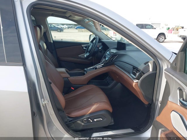 2019 ACURA RDX 5J8TC2H5XKL008853 Photo 4