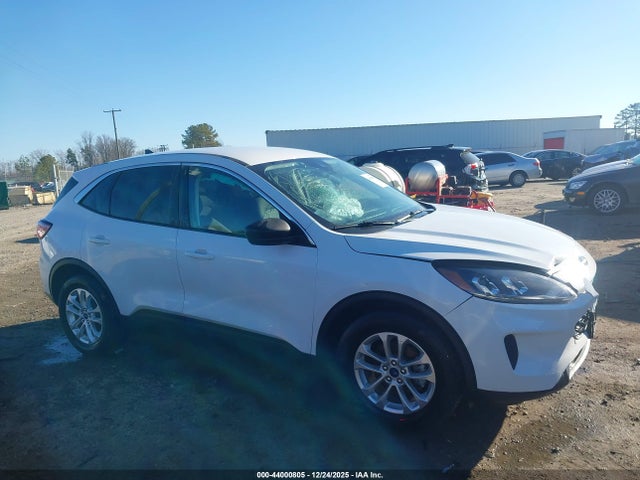 1FMCU0BZ0NUB27288 Ford ESCAPE SE