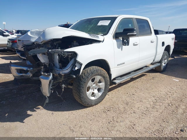 44000817 :رقم المزاد ، 1C6SRFMT5NN307624 vin ، 2022 Ram 1500 مزاد بيع