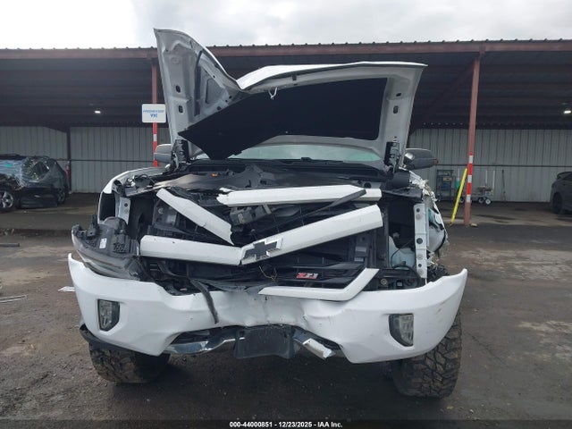 1GCVKREC5HZ207353 Chevrolet Silverado 1500 2lt