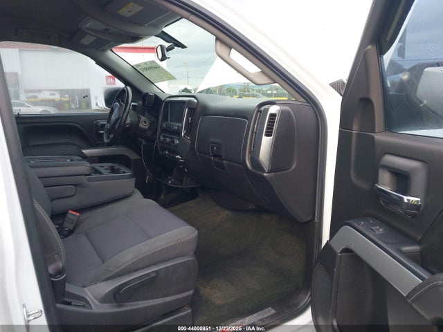 1GCVKREC5HZ207353 Chevrolet Silverado 1500 2lt