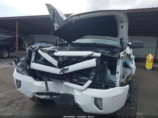 1GCVKREC5HZ207353 Chevrolet Silverado 1500 2lt
