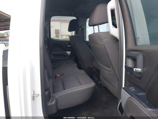 1GCVKREC5HZ207353 Chevrolet Silverado 1500 2lt