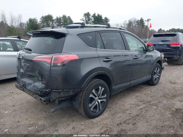 JTMBFREV2HJ120596 Toyota RAV4 LE