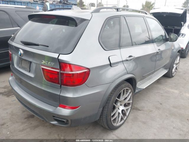 2012 BMW X5 5UXZV8C51CL423024 Photo 3
