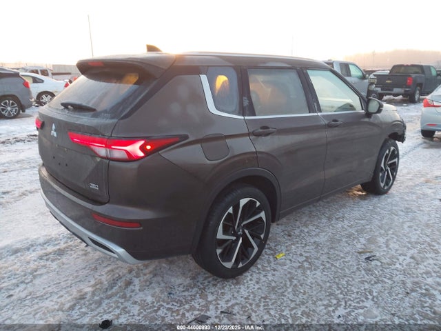 2022 MITSUBISHI OUTLANDER JA4J4VA82NZ074799 Photo 3