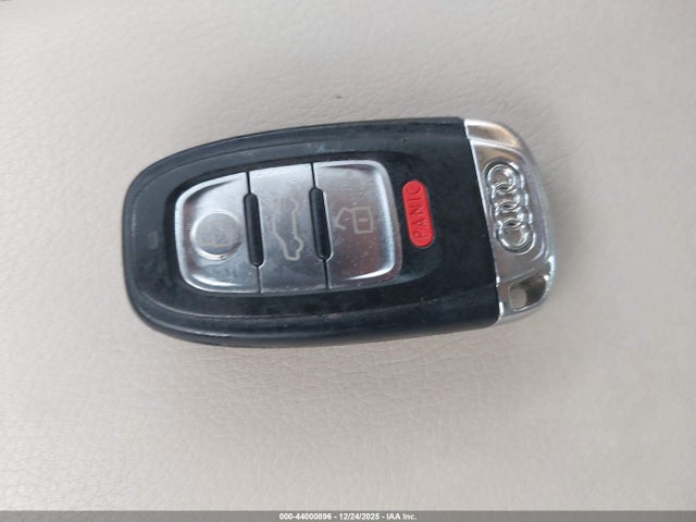 Aukcja sprzedaży 2011 Audi A4 2.0t Premium, vin: WAUFFAFL6BN033054, numer aukcji: 44000896