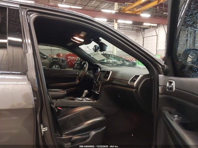 2017 JEEP GRAND CHEROKEE 1C4RJFAG5HC704921 Photo 4