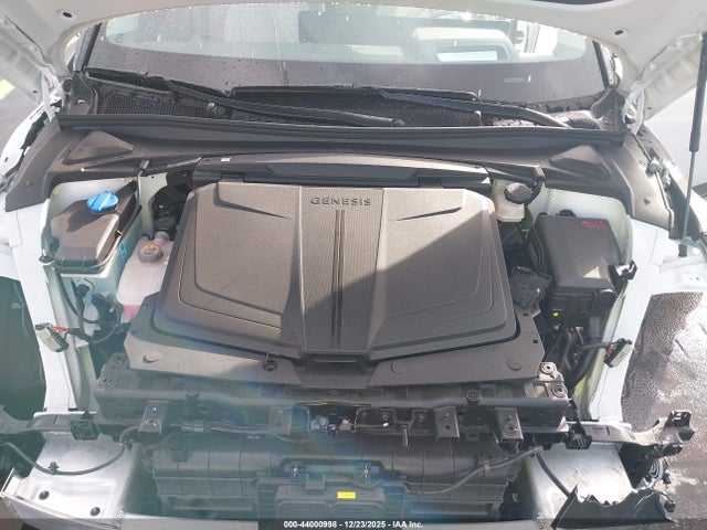 Genesis Gv60 Standard Awd 2025 KMUKCDSC6SU026433 Image 10