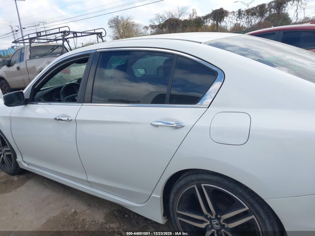 1HGCR2F12HA271003 Honda Accord Sport Se