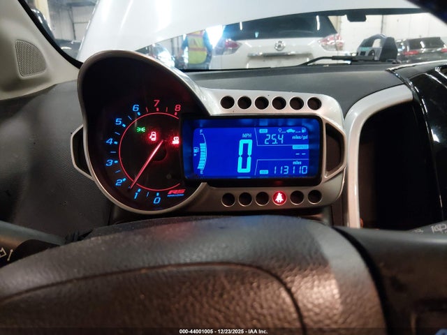 2015 CHEVROLET SONIC 1G1JH6SB4F4107013 Photo 6