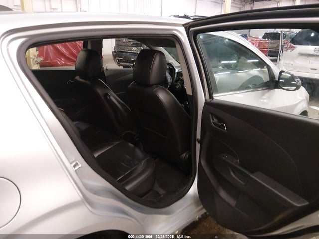 2015 CHEVROLET SONIC 1G1JH6SB4F4107013 Photo 7