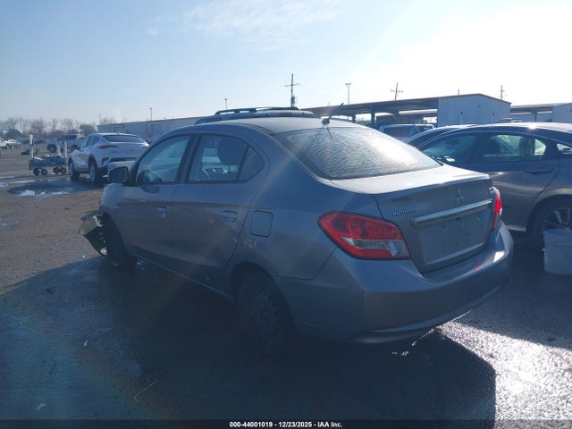 2017 MITSUBISHI MIRAGE G4 ML32F3FJ0HHF16158 Photo 2