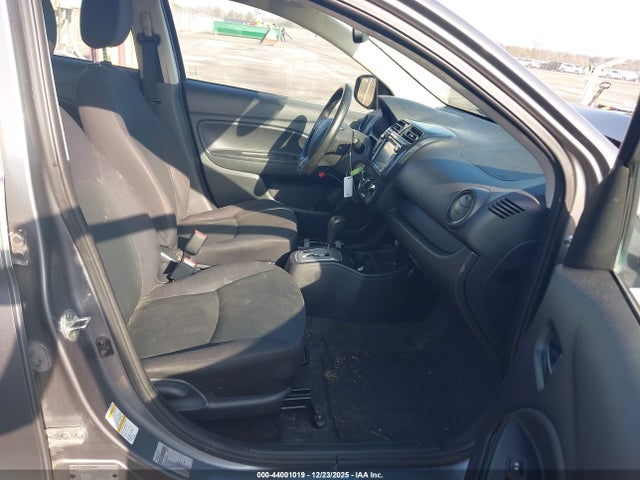 2017 MITSUBISHI MIRAGE G4 ML32F3FJ0HHF16158 Photo 4