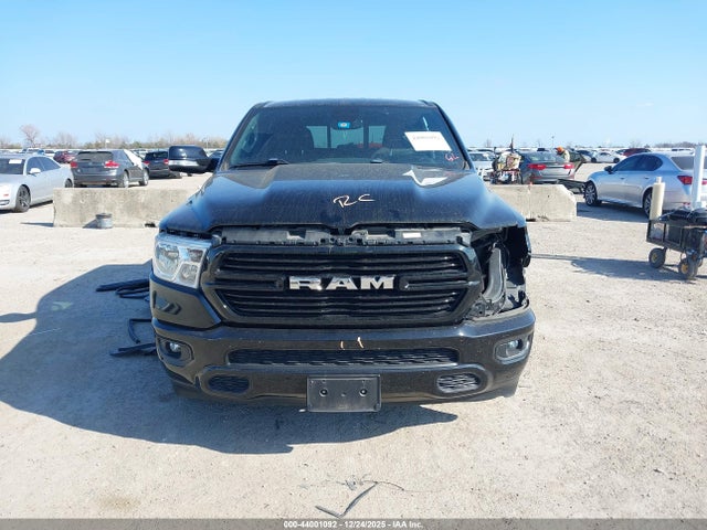44001092 :رقم المزاد ، 1C6RREFT8LN300587 vin ، 2020 Ram 1500 Lone Star  4x2 5'7 Box مزاد بيع
