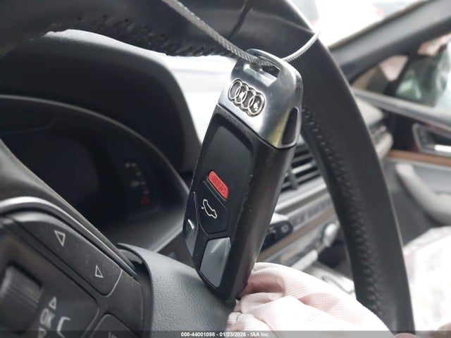 2017 AUDI Q7 WA1VAAF72HD031214 Photo 10