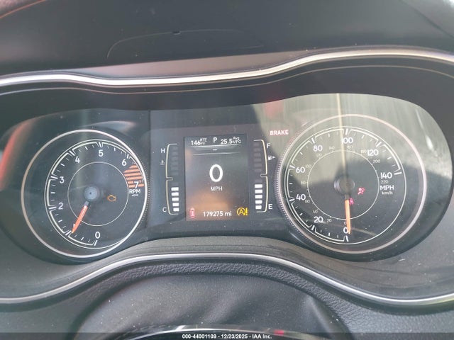Продажа на аукционе авто 2020 Jeep Cherokee Latitude Fwd, vin: 1C4PJLCB9LD515893, номер лота: 44001109