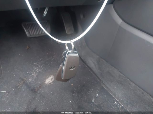 2017 HYUNDAI IONIQ HYBRID KMHC75LC1HU031883 Photo 10