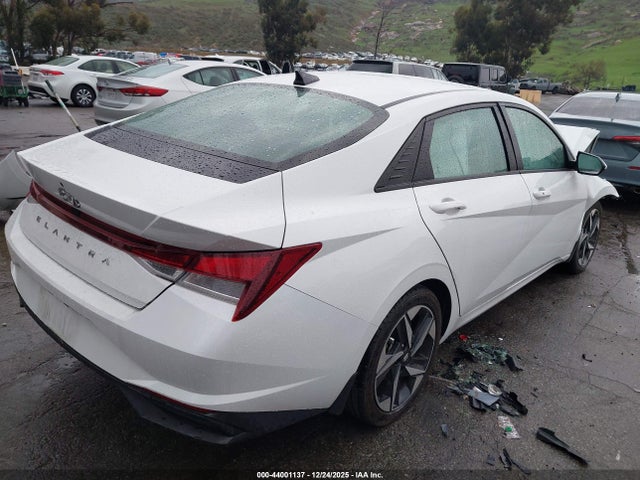 5NPLS4AG7PH097169 Hyundai ELANTRA SEL