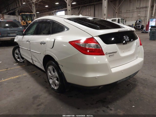 2012 HONDA CROSSTOUR 5J6TF2H55CL008762 Photo 2