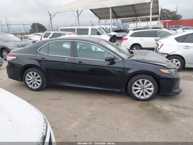 4T1L11AK8LU325312 Toyota CAMRY LE