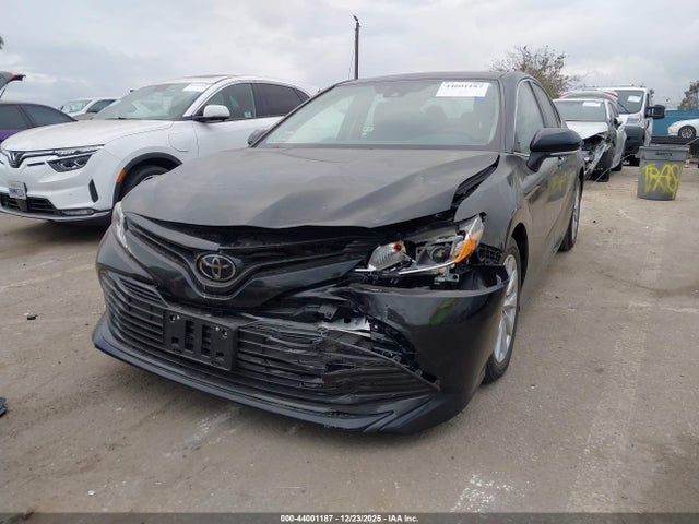 4T1L11AK8LU325312 Toyota CAMRY LE