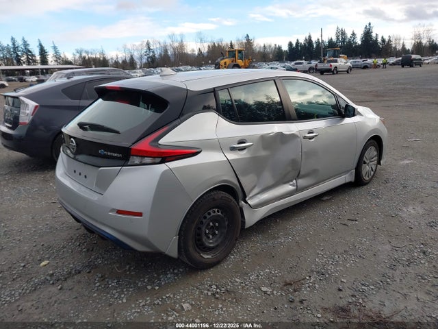 1N4AZ1BV9MC553801 Nissan Leaf S 40 Kwh