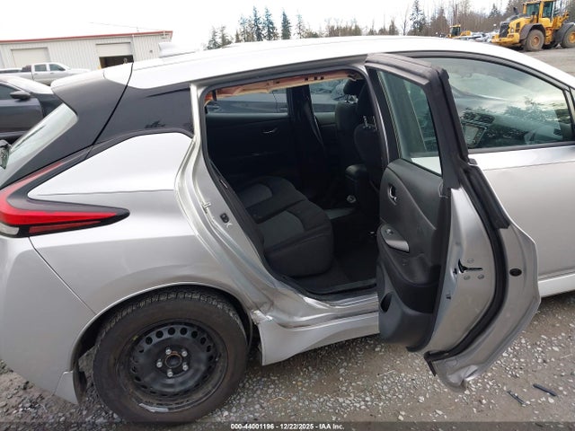 1N4AZ1BV9MC553801 Nissan Leaf S 40 Kwh