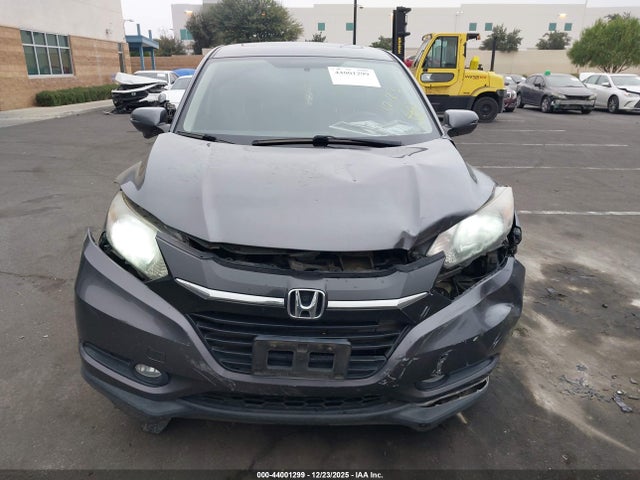 3CZRU5H58GM715621 Honda HR-V EX