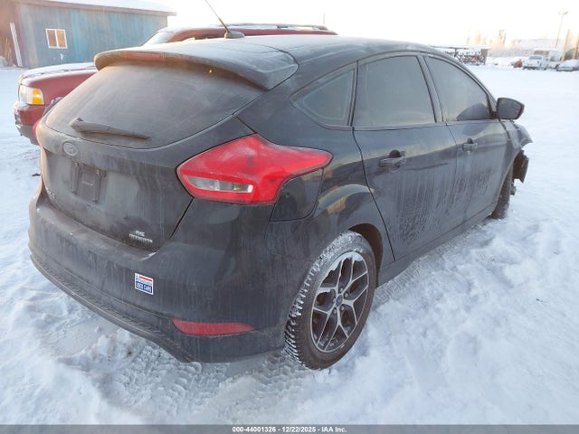 1FADP3K24FL325146 Ford FOCUS SE