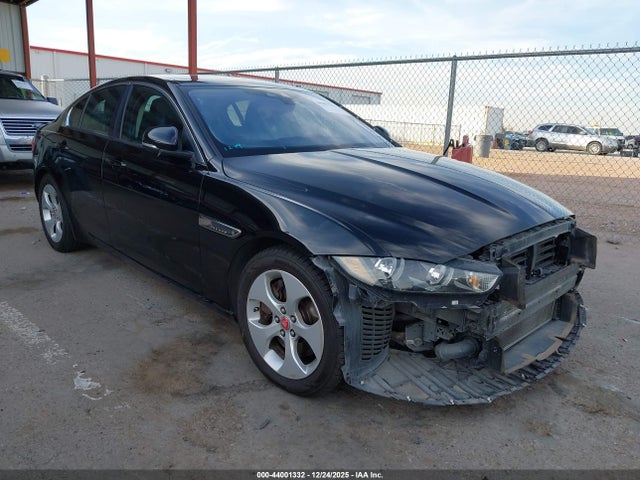 2017 JAGUAR XE SAJAR4BG9HA977253 Photo 0