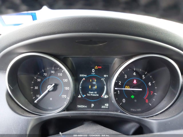 2017 JAGUAR XE SAJAR4BG9HA977253 Photo 6
