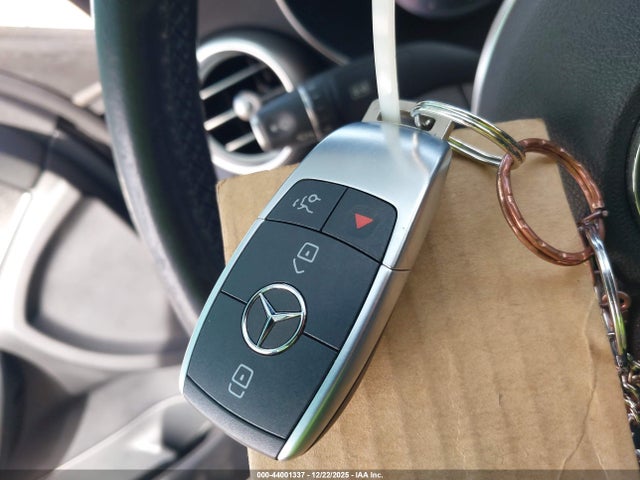 2020 MERCEDES-BENZ C 300 W1KWF8DB5LR598420 Photo 10