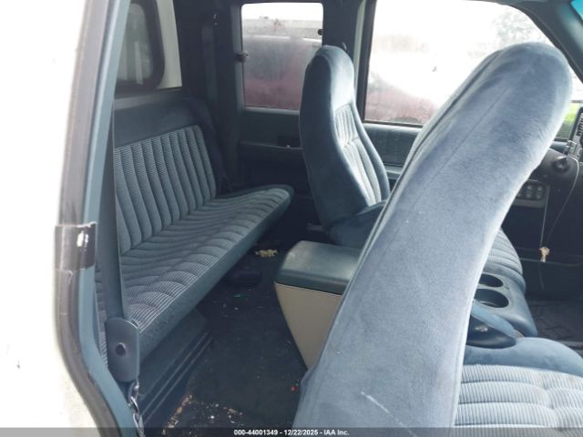 1994 CHEVROLET GMT-400 1GCEK19K0RE277595 Photo 7