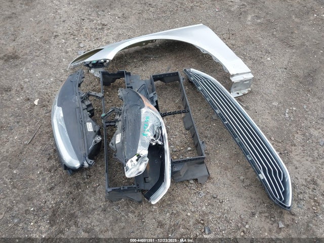 Ford FUSION S 2016 3FA6P0G70GR281127 Image 12