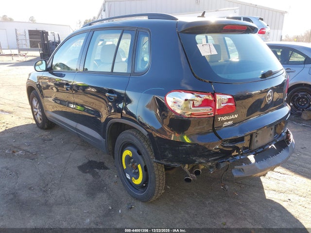 Продажа на аукционе авто 2016 Volkswagen Tiguan S, vin: WVGBV7AX5GW514220, номер лота: 44001356