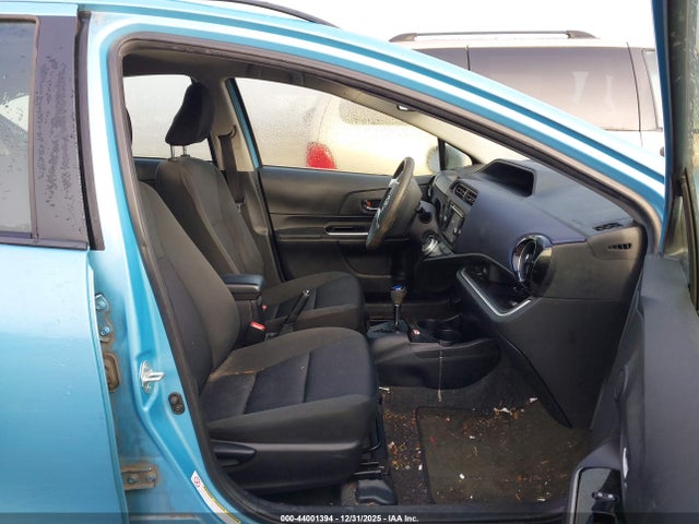JTDKDTB38G1590216 Toyota Prius C Two