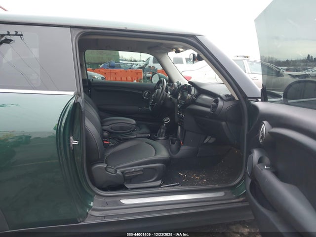 WMWXP5C53J2G63874 Mini Hardtop Cooper/oxford Edition