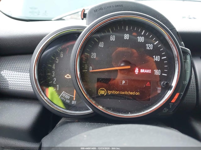 WMWXP5C53J2G63874 Mini Hardtop Cooper/oxford Edition