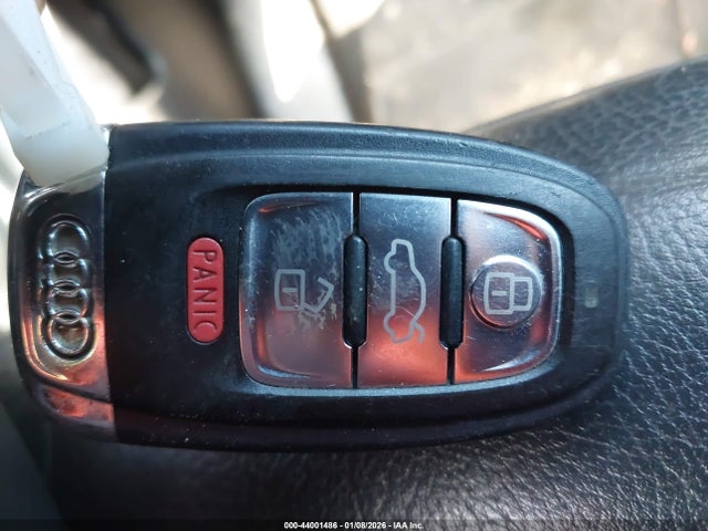 2011 AUDI A4 WAUWFAFL0BA121069 Photo 10
