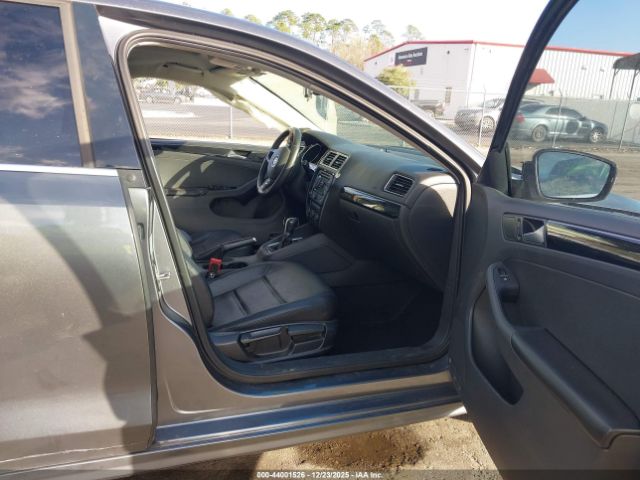 2015 VOLKSWAGEN JETTA 3VWLA7AJ3FM237711 Photo 4