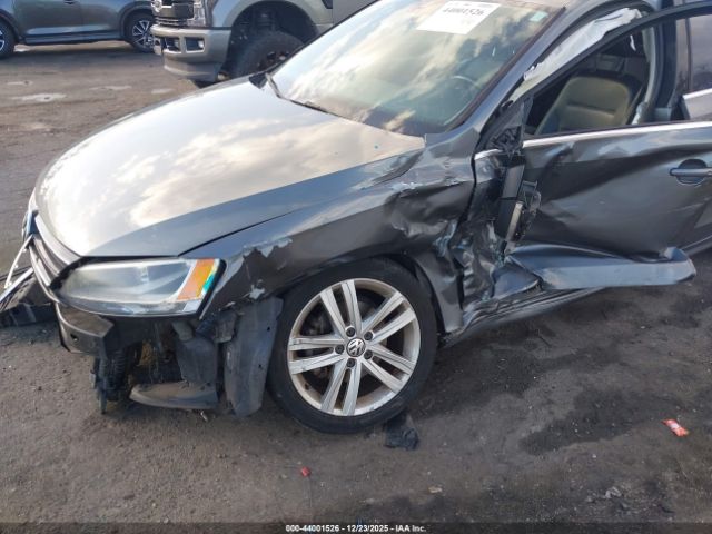 2015 VOLKSWAGEN JETTA 3VWLA7AJ3FM237711 Photo 5