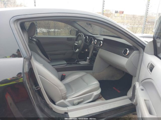 2007 FORD MUSTANG 1ZVFT80N175344765 Photo 4