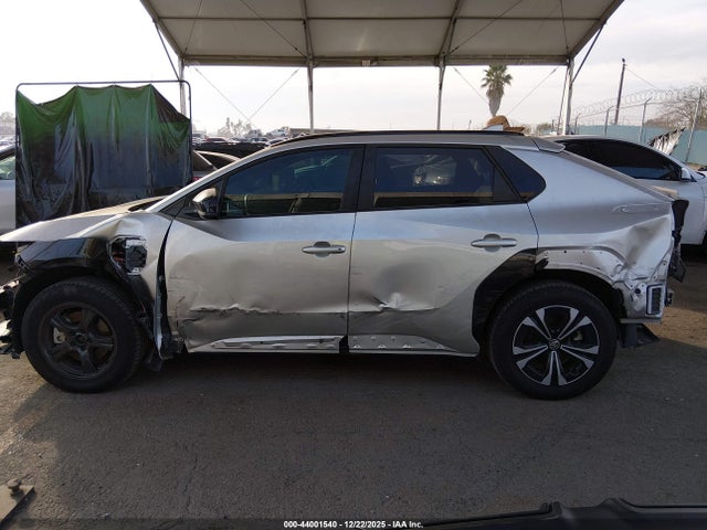 Toyota BZ4X XLE 2023 JTMABACA4PA040112 Image 15
