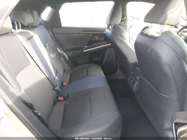 Toyota BZ4X XLE 2023 JTMABACA4PA040112 Image 8