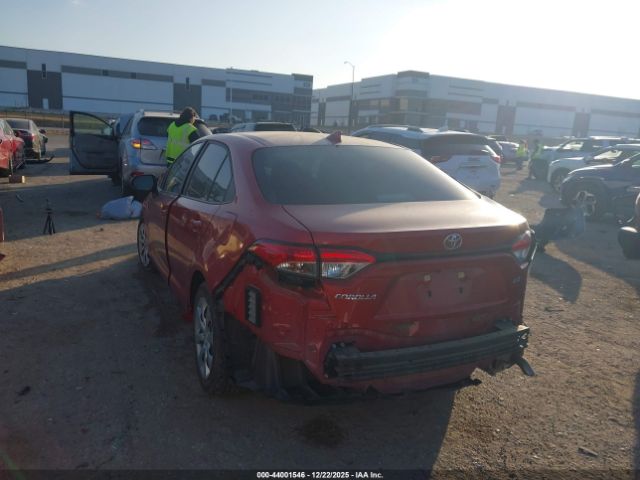 2021 TOYOTA COROLLA 5YFEPMAE8MP252173 Photo 2