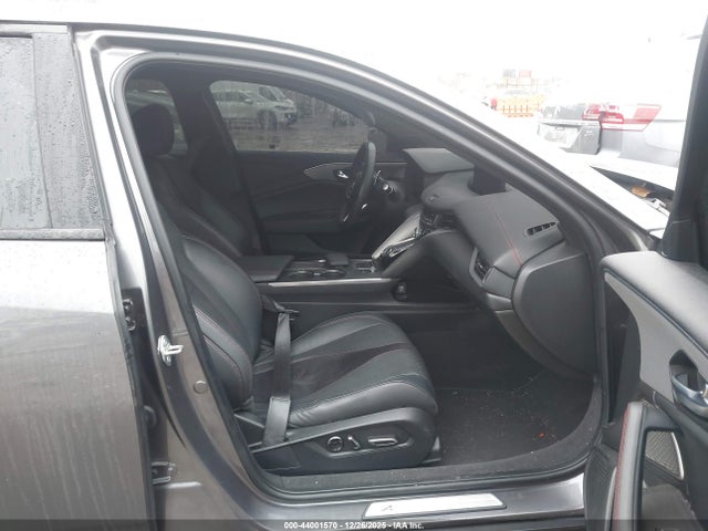 44001570 :رقم المزاد ، 19UUB5F56MA001246 vin ، 2021 Acura Tlx A-spec Package مزاد بيع