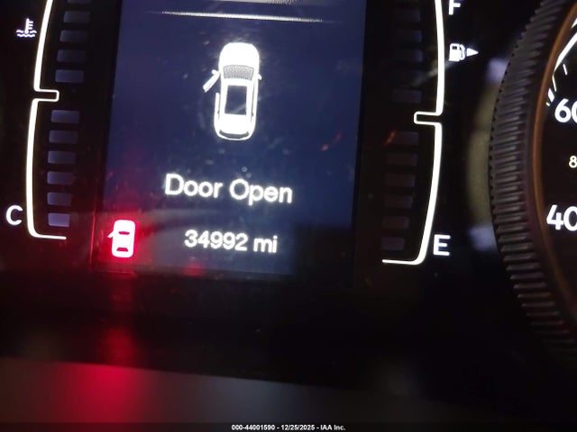 Jeep Cherokee Latitude 4x4 2018 1C4PJMCB2JD506276 Image 15