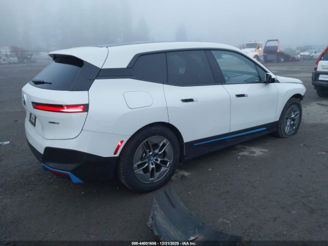 2023 BMW IX WB523CF0XPCL85595 Photo 3