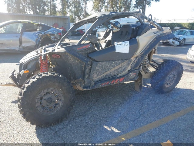 2023 CAN-AM MAVERICK X3 3JBVXAV20PE000070 Photo 1